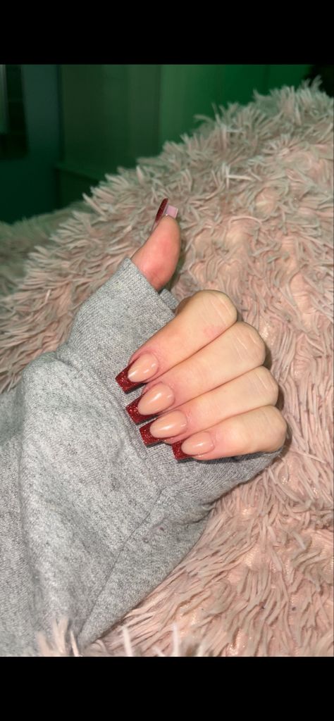 Dark Red Chrome French Tip Nails, Black French Tip Nails Christmas, Sparkly Burgundy Nails, Glittery Red French Tip Nails, Red Sparkly French Tip Nails, Red Prom Nails Acrylic Short, Short Coffin Christmas Nails, Deep Red French Tip Nails, Red Prom Nail Ideas