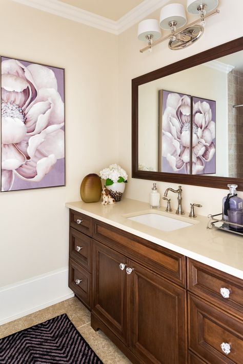 Need to freshen up your Tuscan bathroom? Here are five tips with a before and after. Hint: It's always about adding white or cream. Bathroom Paint Colors With Tan Tile, Tan Tile Bathroom, Brown Tile Bathroom, Tan Bathroom, Tuscan Tile, Tan Tile, Tuscan Bathroom, Cream Bathroom, Tropical Bathroom