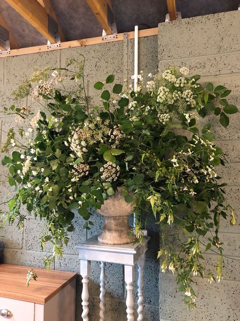 Floral Arrangements With Fruits And Vegetables, Jasmine Floral Arrangements, Green Foliage Arrangement, Greek Floral Arrangements, Elegant Wedding Greenery, Wedding Urn Flowers, Foliage Centerpiece Wedding, Foliage Flower Arrangements, Green And White Garden Wedding