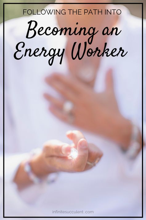 Energy Healing Modalities, How To Be A Healer, How To Call Back Your Energy, Energy Healer Aesthetic, Plants Crystals, Align Your Chakras, Healing Coach, Energy Frequency, Life Coach Business