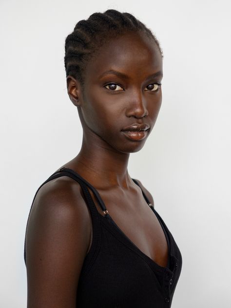 Anok Anok Yai, Model Face, Model Poses, Black Is Beautiful, Fashion Model, Beautiful People, Fashion Models, Ear Cuff, Black Women