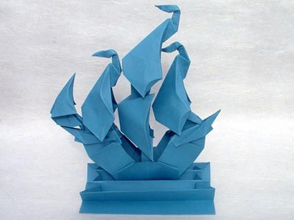 origami ship Origami Sailboat, Origami Ship, Sailing Ship Model, Origami Boat, Cute Origami, Ship Drawing, Store Ideas, Origami Art, Origami Easy