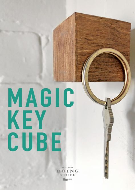 The Magic Key cube!  Make one of these babies in about an hour and always know where your keys are. They're on that really cool looking magnetic cube. ;) via @artofdoingstuff Diy Magnetic Key Holder, Bordem Ideas, Bottle Necklace Diy, Magical Key, Key Organiser, Magnetic Key Holder, Key Holder Diy, Magic Key, Master Key