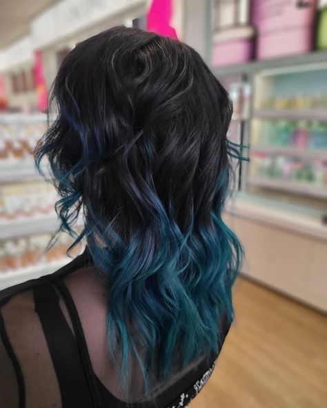 Dyed hair, alt hair, goth hair, fashion colors, vivid colors Raven Hair Color Black, Black To Teal Hair, Teal Money Piece Hair, Teal And Black Hair, Black And Teal Hair, Teal Balayage, Aya Hair, Raven Hair Color, Black Hair Fade