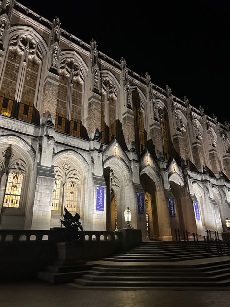 suzzallo library, harry potter aesthetic, uw, huskies, go dawgs Uw Aesthetic, University Of Washington Aesthetic, Uw Library, Library Harry Potter, College Manifestations, Suzzallo Library, Uw Seattle, Romanticizing College, Uw Huskies