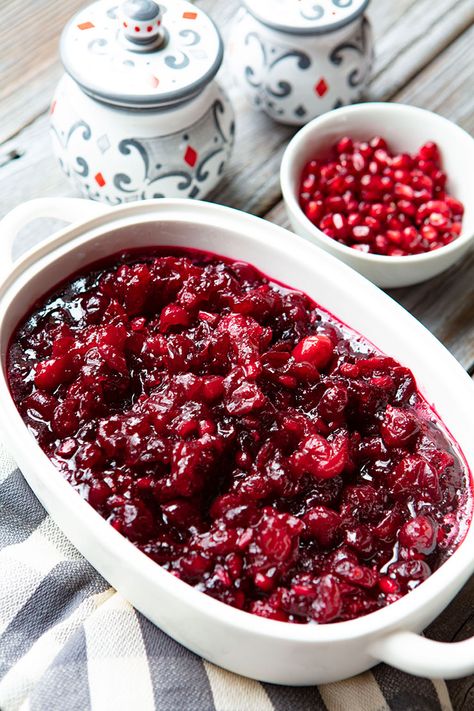 Cranberry Sauce Thanksgiving, Cranberry Thanksgiving, Pomegranate Sauce, Cranberry Orange Sauce, Cranberry Wine, Cranberry Sauce Recipe, Cranberry Sauce Homemade, Orange Sauce, Cranberry Recipes