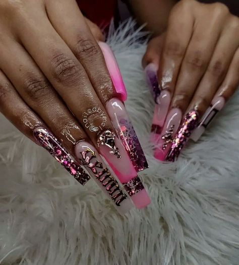 Zodiac Nail Designs, 21st Birthday Nails, Nail 2022, Birthday Nail Designs, Crazy Nail Designs, Luminous Nails, Nail Looks, Diy Acrylic Nails, Amazon Beauty