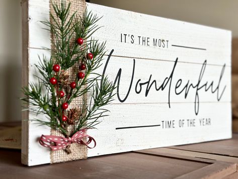 Rectangle Christmas Sign, Farmhouse Christmas Signs Diy, Farmhouse Christmas Signs Wooden, Christmas Wall Signs Diy, Wooden Christmas Signs Diy, Diy Christmas Wood Signs, Wood Christmas Signs, Christmas Signs Diy, Christmas Wooden Signs