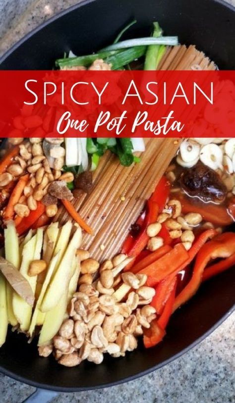 Spicy Asian Noodles, Pasta Spicy, Noodles Spicy, Chicken Crockpot Recipes Healthy, Spicy Pasta, Foil Packet, Asian Inspired Dishes, Asian Noodles, Whole Wheat Pasta