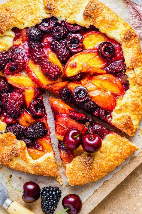 Fruit Galette Recipe, Easy Fruit Tart, Plum Galette, Fruit Galette, Summer Fruit Desserts, Galette Recipe, Stone Fruits, Fruit Filling, Fruit Tart