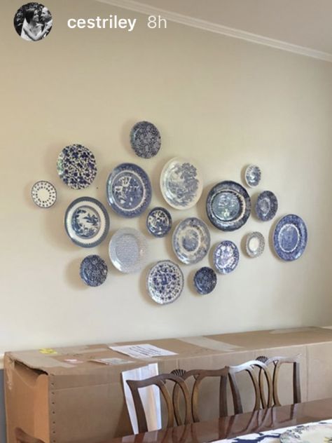 Blue China Plates On Wall, Plate Wall Decor Dining Room, Blue Plates On Wall, Blue And White Plate Wall, Decorating With Plates, Hang Plates On Wall, Pioneer House, Staircase Wall, Home Themes