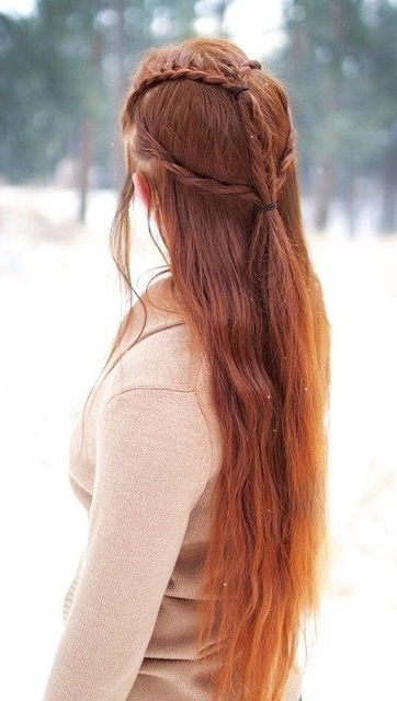 elvish *Tauriel* inspired hairstyle <3 Heidi Braids, Elvish Hairstyles, Elven Hairstyles, Braids French, Elf Hair, Medieval Hairstyles, French Twists, Top Knots, Long Haircuts