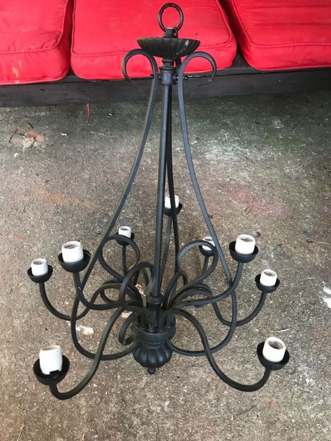 I found this beautiful iron chandeleier on the Facebook market place for $10! What a steal! The electrical had been cut, so using as a traditional chandelier was not an option, I’ve always wanted a chandelier above my garden tub, which also has no electricity, so this was perfect for that! Some battery operated candles, some terra-cotta saucers, and a few viney plants and this masterpiece is ready to hang! Here’s what you’ll need:    This beauty was too good a deal to pass up!    One… Metal Candle Stand Decor Ideas, Metal Plant Hanger, Roman Shade Tutorial, Metal Plant Hangers, Candle Plant, Dollhouse Lighting, Fall Decor Dollar Tree, Diy Garage Door, Bubble Painting