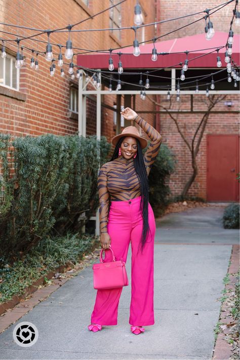 Hot Pink And Brown Outfit, Pink Pants Black Top Outfit, Pink Pants Fall, Outfits With Pink Pants, Pink And Black Outfit, Pink Pants Outfit Work, Pink Outfits Black Women, Black Top Outfit, Outfit Ideas For Black Women