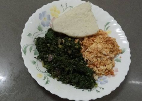 Recipe: Perfect Ugali, Sukuma wiki with scrambled eggs Ugali Sukuma Wiki, Sukuma Wiki, Grilled Rice, New Recipes To Try, Fried Tilapia, Scrambled Eggs Recipe, Piece Of Pizza, Wholesome Snacks, Kale Recipes