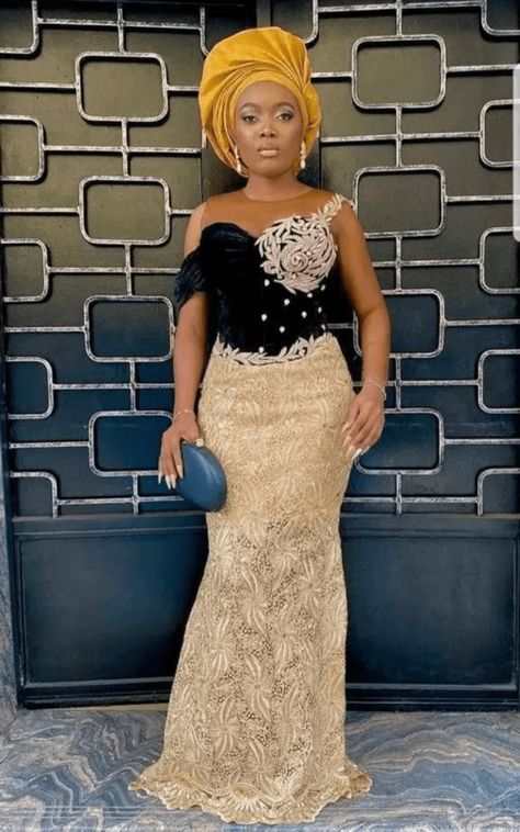 Latest Amazing Lace Styles For Classy Occasions. - Stylish Naija Trending Lace Styles For Ladies, African Lace Styles Gowns, Lace Material Styles, Latest Lace Styles, Lace Styles For Wedding, Long Gown Styles, Bubu Gown, Lace Dress Classy, Lace Long Gown