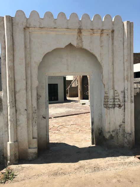 Masjid enterence 300 year old Masjid in Village Nawakot jageer deepal pour city Pakistan Simple House Design, Simple House, Pakistan, Architecture House, Fireplace, House Design, Architecture, Home Decor, Design