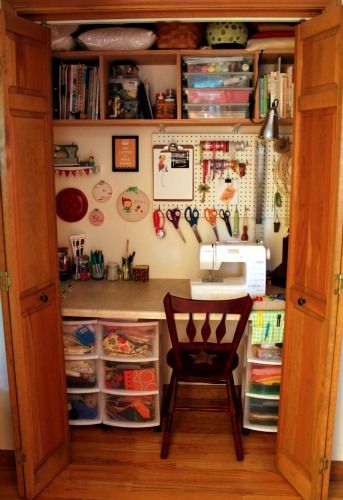 In this National Sewing Circle article, check out these five great ways to organize and store all of your sewing supplies. Sewing Desk In Closet, Craft Storage Cupboard, Diy Craft Closet Ideas, Sewing Cupboard Ideas, Hidden Craft Room, Closet Room Small, Closet Sewing Space, Sewing Areas For Small Spaces, Closet Craft Space