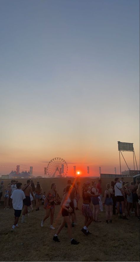 Board Masters Festival, Boardmasters Aesthetic, Festival Aesthetic Uk, Festivals Aesthetic, Summer Festival Aesthetic, Shambala Festival, Boardmasters Festival, Summer In England, Festival Uk