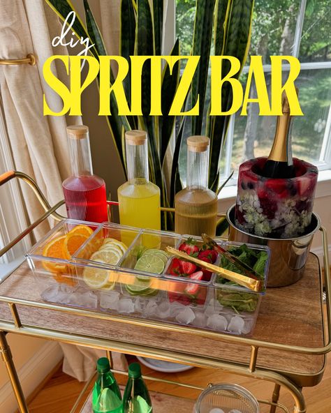 DIY SPRITZ BAR #wine #spritz #entertaining #winecocktail Spritz Bar Ideas, Spritz Bar, Watch Diy, Cocktail Drinks Recipes, Wine Cocktails, Drinks Recipes, Bar Ideas, Cocktail Drinks, Bridal Shower