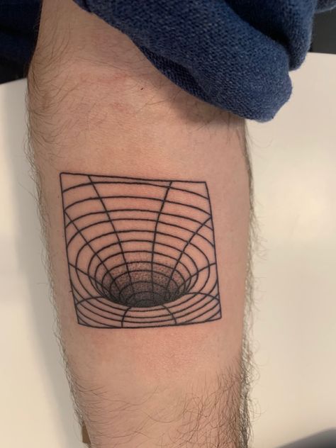 Instagram: @nanamoon.ink Grid Tattoo, Geometric Tattoo Symbols, Hole Tattoo, Black Hole Tattoo, Science Tattoo, Cowboy Tattoos, Universe Tattoo, Hype Wallpaper, Line Art Tattoos