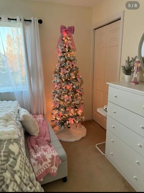 Decor For Console Table, Jingle Bell Decor, Clean Aesthetic Room, Console Table Christmas Decor, Christmas Room Inspiration, Pink Tree Christmas, Pink Christmas Bedroom, Kids Christmas Decorations, Christmas Decorations Table