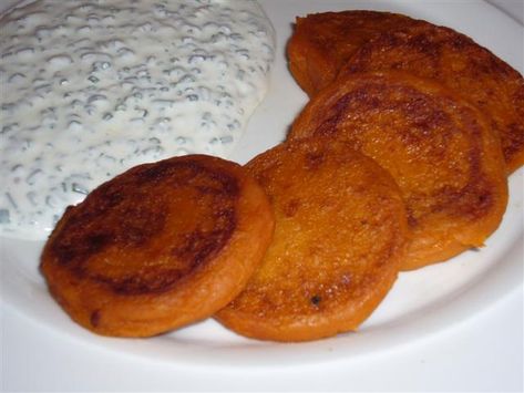 Canied Yams, Yam Patties, Pan Fried Sweet Potatoes, Sweet Potato Patties, Veggie Patties, Candy Yams, Potato Patties, Patties Recipe, Baked Sweet Potato