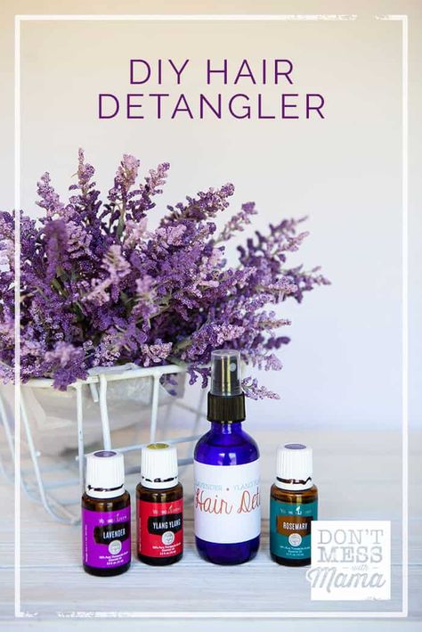 Got tangled hair? Forget those expensive hair detangler sprays at the store. Make your own DIY Hair Detangler Spray with just a few ingredients you already have. Diy Hair Detangler Spray, Diy Hair Detangler, Hair Detangler Spray, Expensive Hair, Diy Dry Shampoo, Natural Beauty Treatments, Spray Hair, Hair Care Recipes, Detangler Spray