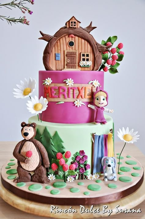 Marsha And The Bear Cake Ideas, Macha Birthday Cake, Masha E Orso Cake, Masha Cake Birthday, Marsha And The Bear Party Ideas, Masha And The Bear Cake Birthday, Marsha And The Bear Cake, Masha And The Bear Party Ideas, Masha And Bear Cake