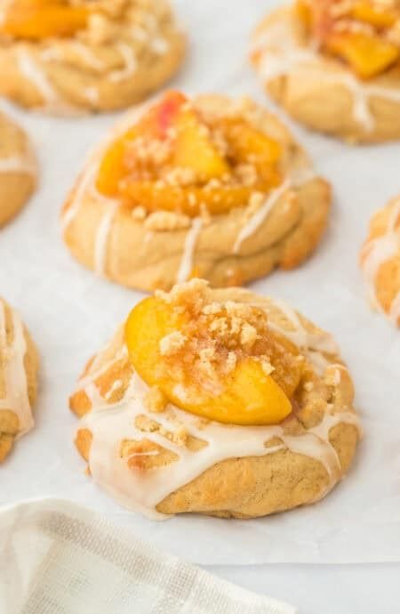 Southern Buttery Peach Cobbler Cookies - Grandbaby Cakes Peach Cobbler Cookies, Cobbler Cookies, Buttery Cookie, Southern Peach Cobbler, Grandbaby Cakes, Peach Cookies, Cookie Crumble, Cookie Base, Peach Recipes