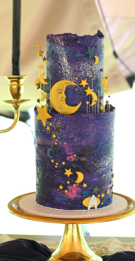 celestial wedding cake, moody cake Moody Wedding Cakes, Moody Cake, Wedding Cake Autumn, Celestial Wedding Cake, Celestial Cake, Unconventional Wedding Cake, Cottagecore Things, Cake Autumn, Dark Moody Wedding