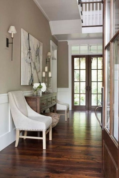 favorite neutral paint colours Lantai Vinil, Hallway Paint Colors, Vstupná Hala, Hallway Paint, Entryway Inspiration, Dark Wood Floors, Versace Home, Hus Inspiration, Beige Walls