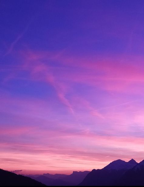 Violet Aesthetic, Pink Mountains, Mountain Sky, Rose Photo, Bleu Pastel, Bleu Violet, Purple Sky, Pinocchio, Eden