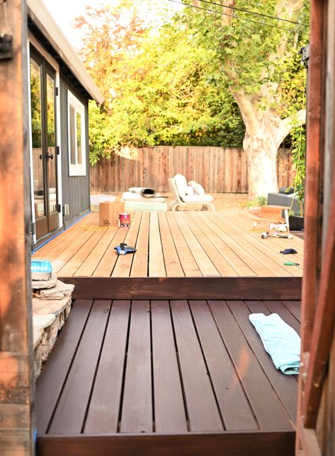 How I Stained Our Deck with Sherwin-Williams | SG Style Sherwin Williams Deck Paint, Sherwin Williams Stain Colors, Sherwin Williams Deck Stain, Pool And Outdoor Kitchen Ideas, Wallpaper Remover, Wood Deck Stain, Deck Paint Colors, Sherwin Williams Stain, Sg Style