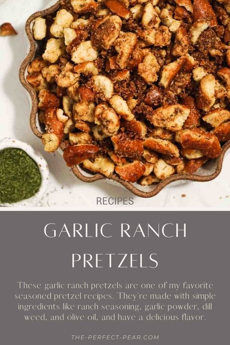 These garlic ranch pretzels are one of my favorite seasoned pretzel recipes. They're made with simple ingredients like ranch seasoning, garlic powder, dill weed, and olive oil, and have a delicious flavor. You have to make this addicting snack for your next party or as school snacks for kids! #easysnacks #garlicranch #pretzels #ranchpretzels #easyrecipes