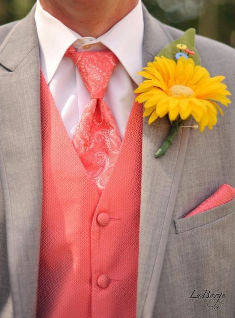 coral groomsmen - Google Search Coral Groomsmen Attire, Grey Tux, Wedding Groomsmen Attire, Fuchsia Wedding, Wedding Party Ideas, Wedding Groomsmen, Coral Wedding, Beach Wedding Decorations, Paisley Tie