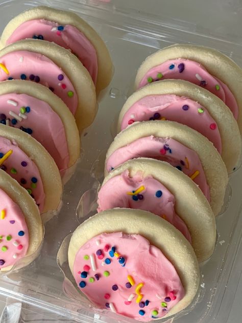 Eat Well Guide, Pink Frosted Sugar Cookies, Frosted Cookies Aesthetic, Frosted Sugar Cookies Aesthetic, Walmart Sugar Cookies, Sugar Cookie Aesthetic, Walmart Cookies, Sugar Cookies Aesthetic, Pink Sugar Cookies