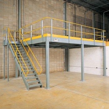 16x11’ - 10’ Mezzanine Warehouse Office Space, Warehouse Office Design, Warehouse Living, Warehouse Office, Mezzanine Floor, Garage Loft, Industrial Office Design, Automotive Shops, Warehouse Design