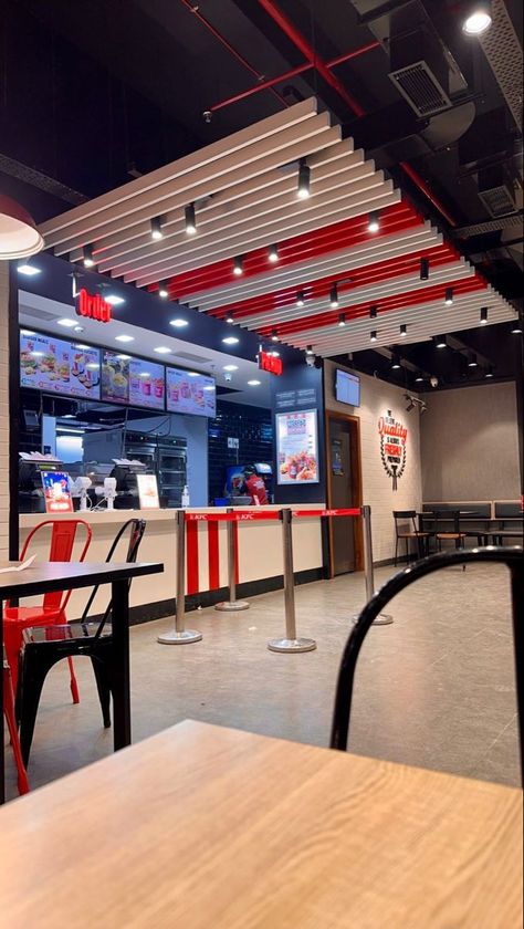 Kfc Pakistan Snapchat, Kfc India Snapchat, Kfc Aesthetic Wallpaper, Kfc Wallpaper Iphone, Real Food Pics Snapchat, Kfc Snapchat Story Indian, Kfc Asthetic Picture, Kfc Snaps Snapchat, Fake Kfc Snap