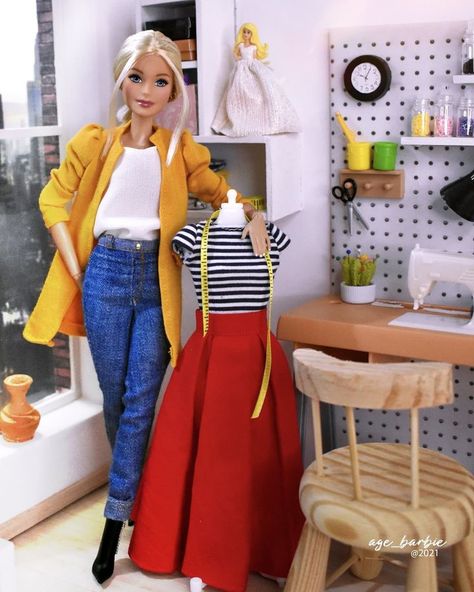 E L A (@age_barbie) | instagramový profil Made To Move Barbie, Dress Barbie Doll, Barbies Pics, Barbie Sewing Patterns, Barbie Room, Barbie Doll Clothing Patterns, Barbie Diorama, She Did It, Out Of Nowhere