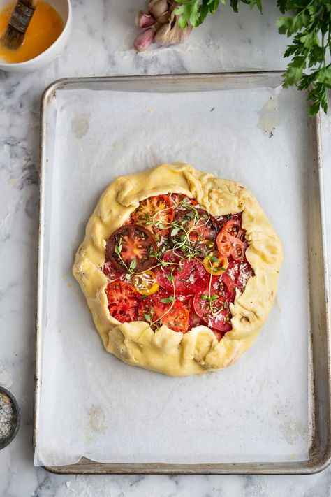 Tomato Galette, Meatless Mains, Creole Cooking, Galette Recipe, Basil Oil, Tomato Season, Tomato Tart, Eat Seasonal, Picnic Food