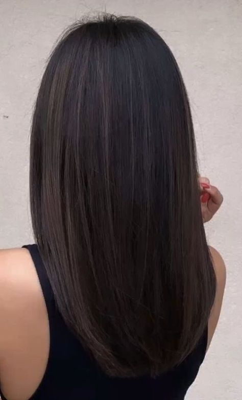 Flicks Haircut, Easy Hair Dos, Short Hair Highlights, Straight Hair Cuts, Asian Short Hair, Long Hair Color, Midlength Haircuts, Hair Stylies, Haircuts Straight Hair