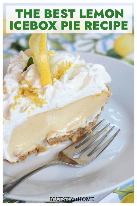 Easy Lemon Icebox Pie Condensed Milk, Lemon Icebox Dessert, Ice Box Lemon Pie Condensed Milk, Icebox Lemon Pie Condensed Milk, Lemon Icebox Pie With Cream Cheese, Lemon Condensed Milk Pie, Easy Lemon Pie Recipes, Lemon Freezer Pie, Lemon Ice Box Pie Recipe Condensed Milk