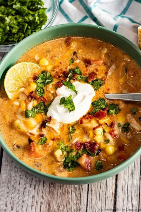 Southwest Chicken Corn Chowder Recipe, Chicken Corn Chowder Recipe, Summer Soup Recipes, Corn Chowder Soup, Chicken Corn Soup, Chicken Chowder, Chicken Corn Chowder, Chicken Corn, Corn Chowder Recipe