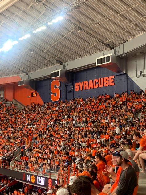 Syracuse University Aesthetic, Syracuse Aesthetic, Romanticize College, College Wishlist, College Core, Law School Inspiration, Dream Collage, Syracuse University, College Aesthetic