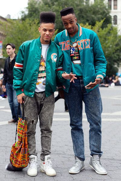 Retro outfits ideas for men Men 90s Outfit, Retro Outfits Men, Grunge Style Outfits, 90s Outfit Men, Retro Fashion Mens, 90s Party Outfit, Throwback Outfits, Oc Fashion, 80s Fashion Men