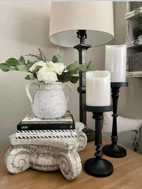 Occasional Table Decor Ideas, Diy Risers, Tabletop Decor Ideas, Entryway Bowl, French Provincial Decor, Farmhouse Pictures, Key Ideas, Decorating Bookshelves, Mexican Home Decor