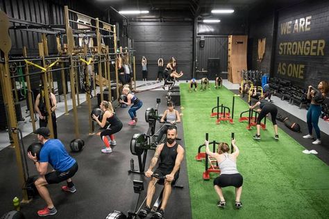 Personal Training Studio Design, Gym Makeover, Crossfit Studio, Gym Community, Functional Training Gym, Crossfit Garage Gym, Fitness Design Gym, Commercial Gym Design, Football Factory