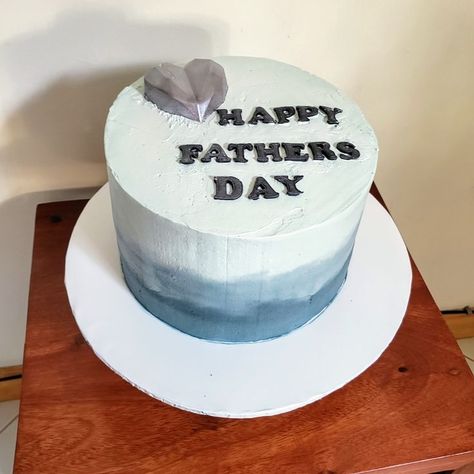 Blue-gray ombre Father's day cake | Fathers day cake, Cake, Cake decorating Cake Fathers Day, Father's Day Cakes, Happy Fathers Day Cake, Comic Cake, Easy Dessert Recipes Christmas, Father's Day Cake, Vintage Heart Cake, Buttercream Flower, Buttercream Flower Cake