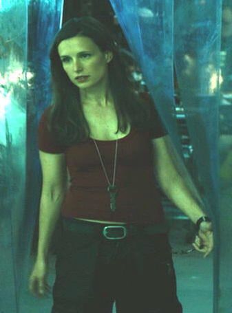 Amanda, saw 3  Shawnee smith Saw 3 Amanda, Amanda Young Cosplay, Amanda Saw, Amanda Young Saw, Mark Hoffman, Saw Series, Shawnee Smith, Young Outfit, Saw Film